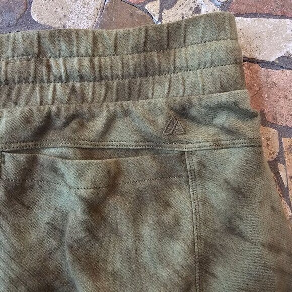 Alpine Design XXL Olive Green Tie-Dye Shorts - Picture 6 of 10